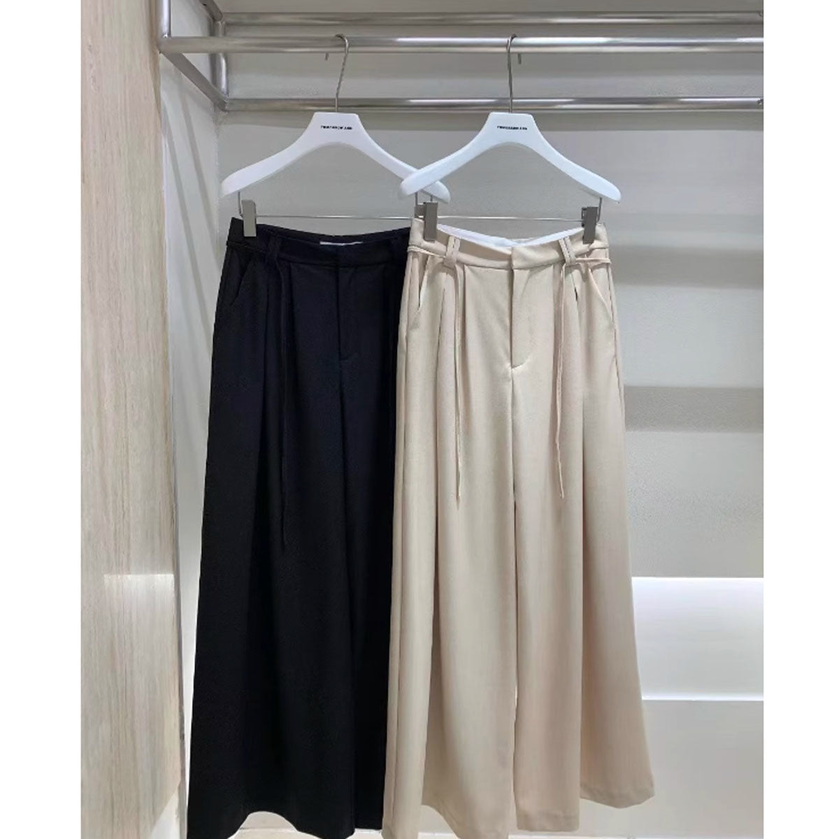 Plain wide pants by 227102