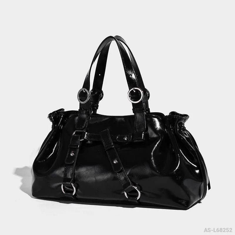 Black Glossy Bag by 227102