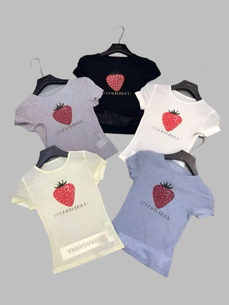 Strawberries Top by 227102