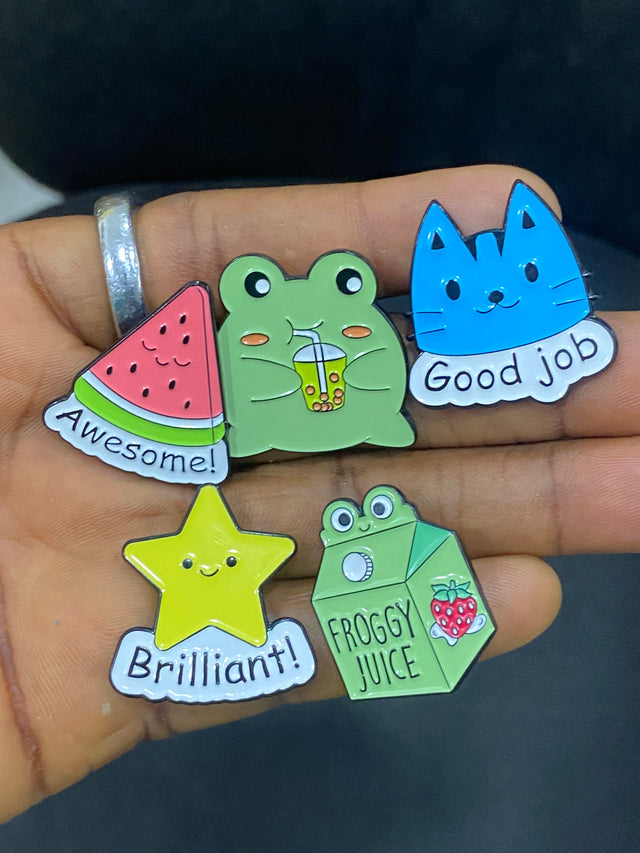 Happy Pin Charm