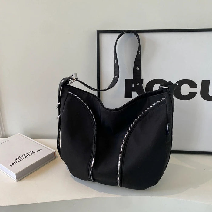 Maxi Zipper Bag by 227102