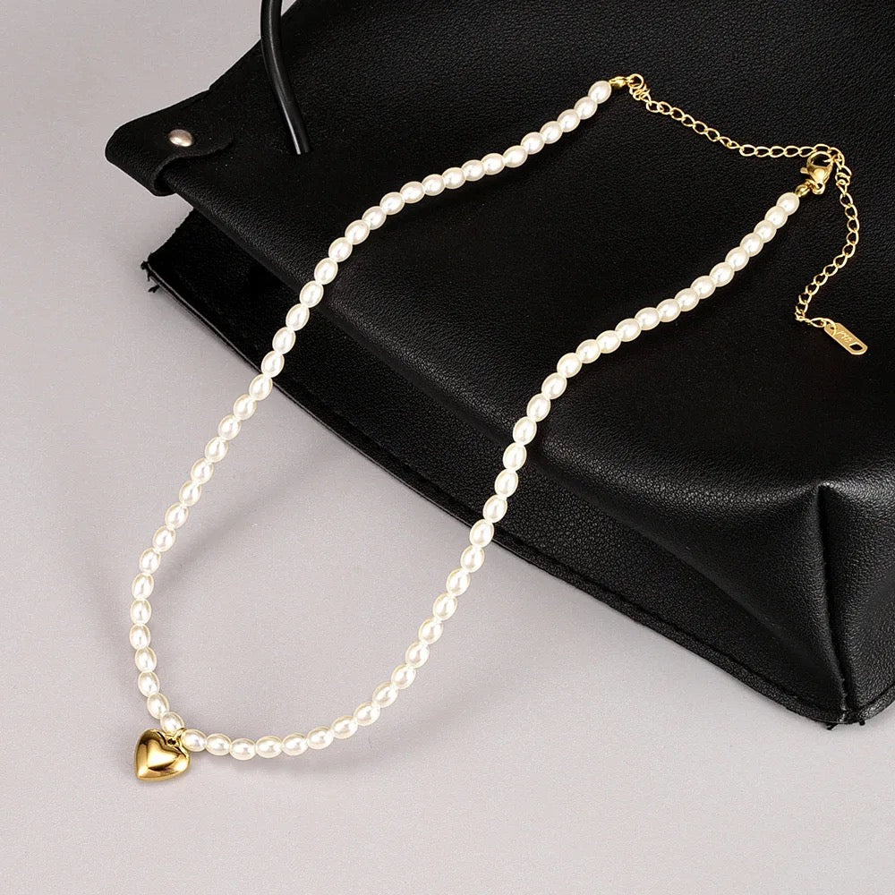 Pearly Neckpiece by CRUX