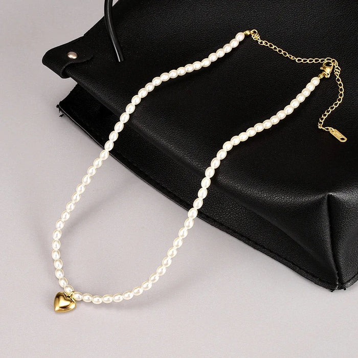 Pearly Neckpiece by CRUX