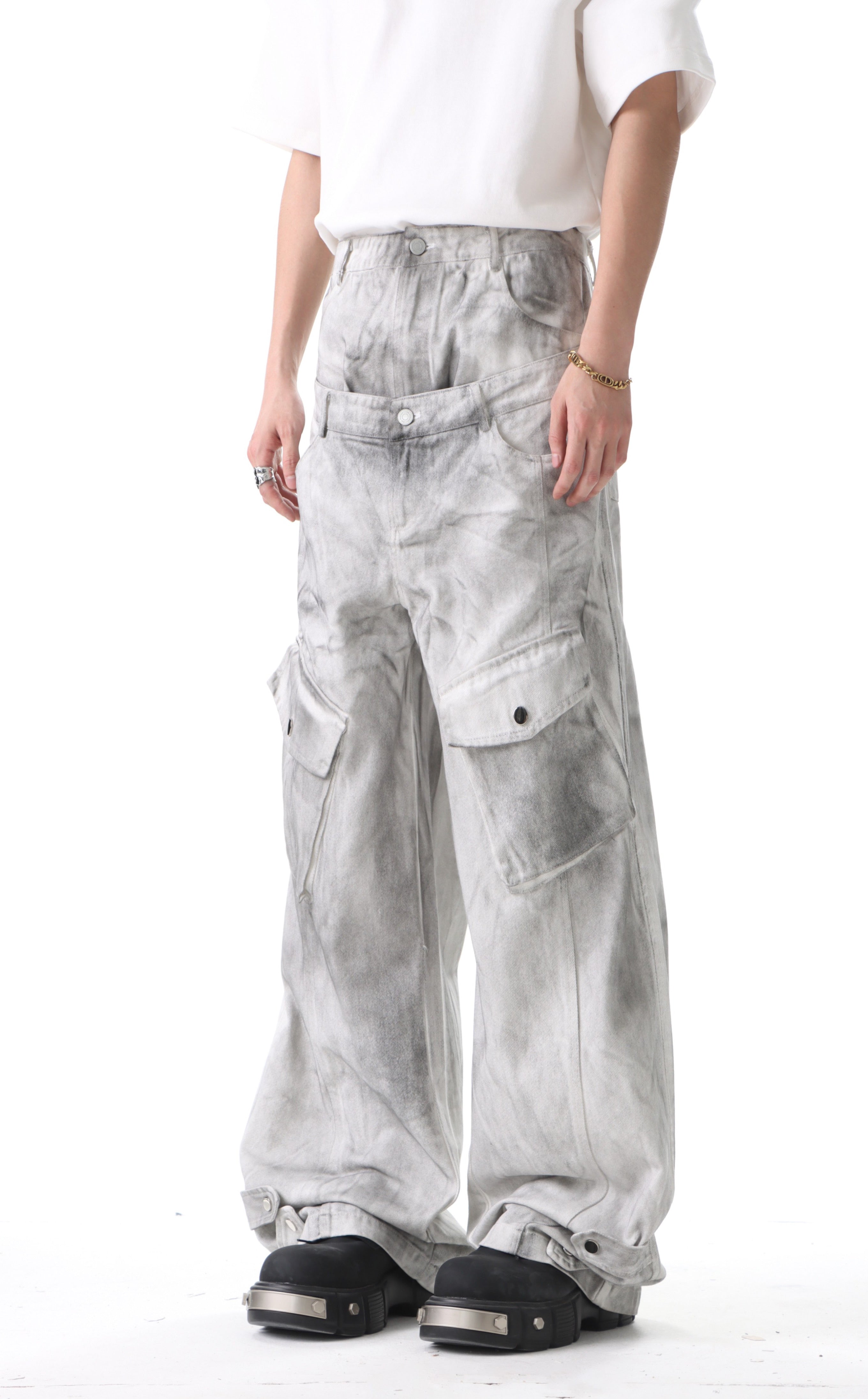 OLD GRAY JEANS by CRUX