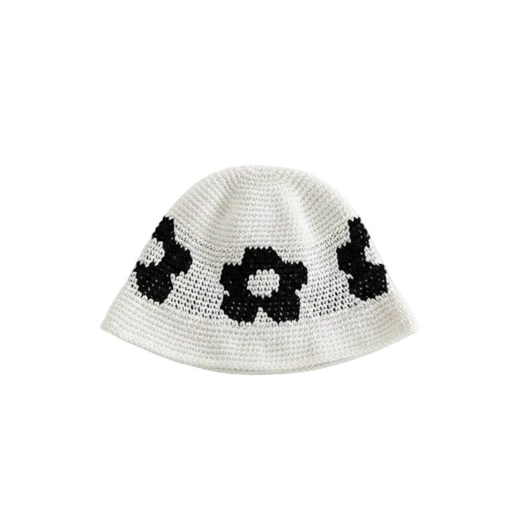 Sandy Crochet Hat in black | CRUX