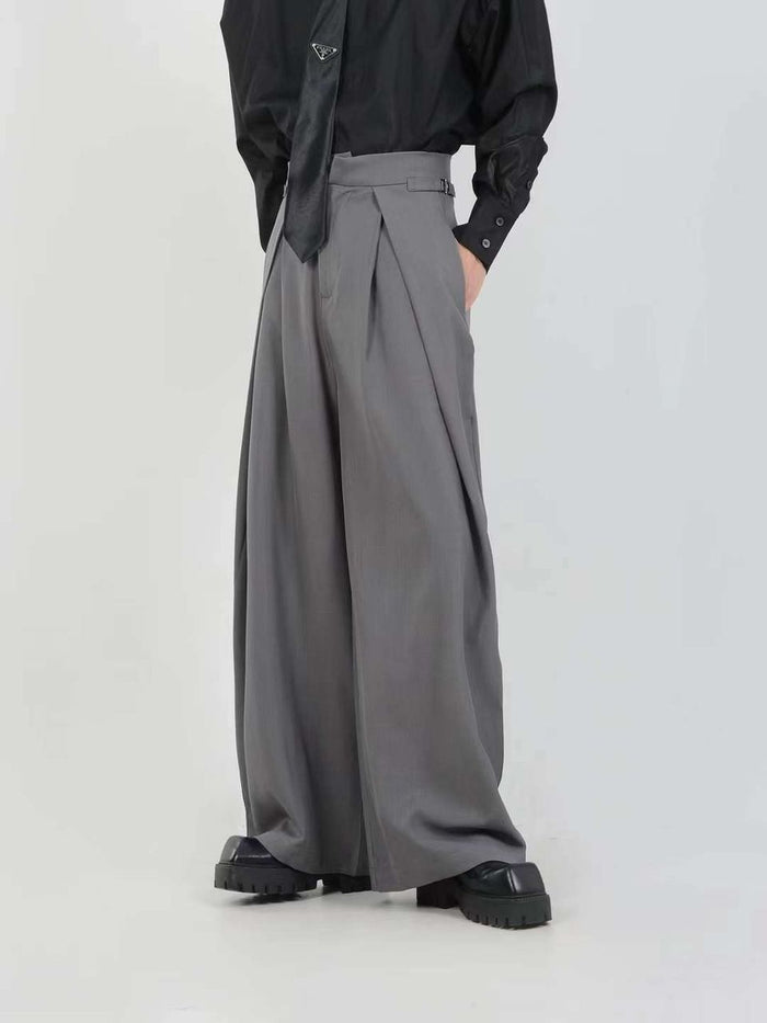 Buck plain pants by CRUX