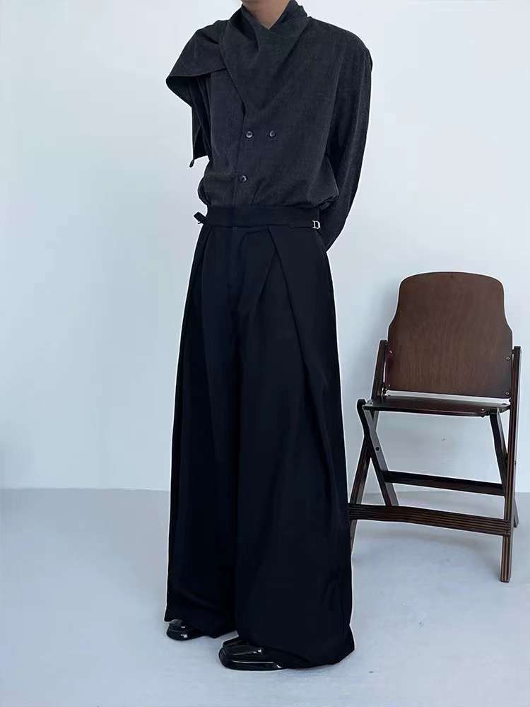 Buck plain pants by CRUX