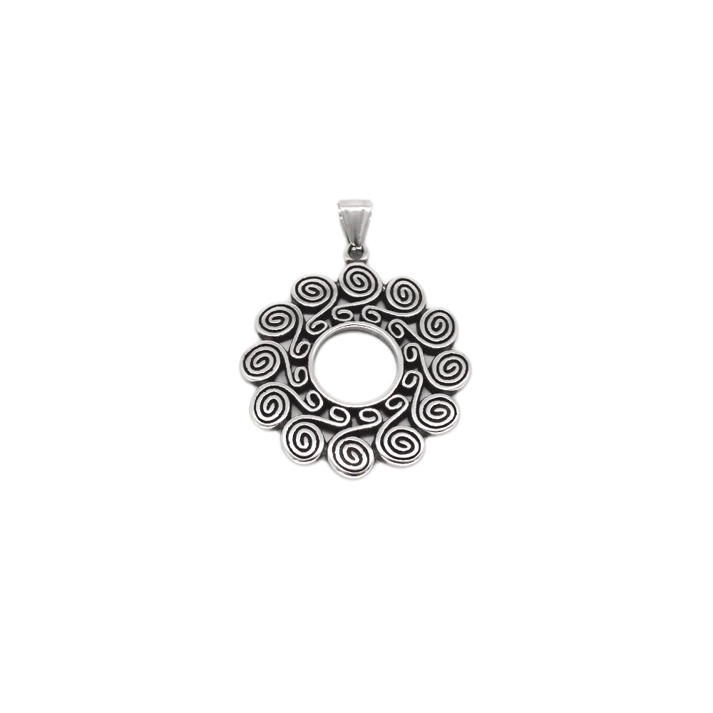 Zheng Pendant by CRUX