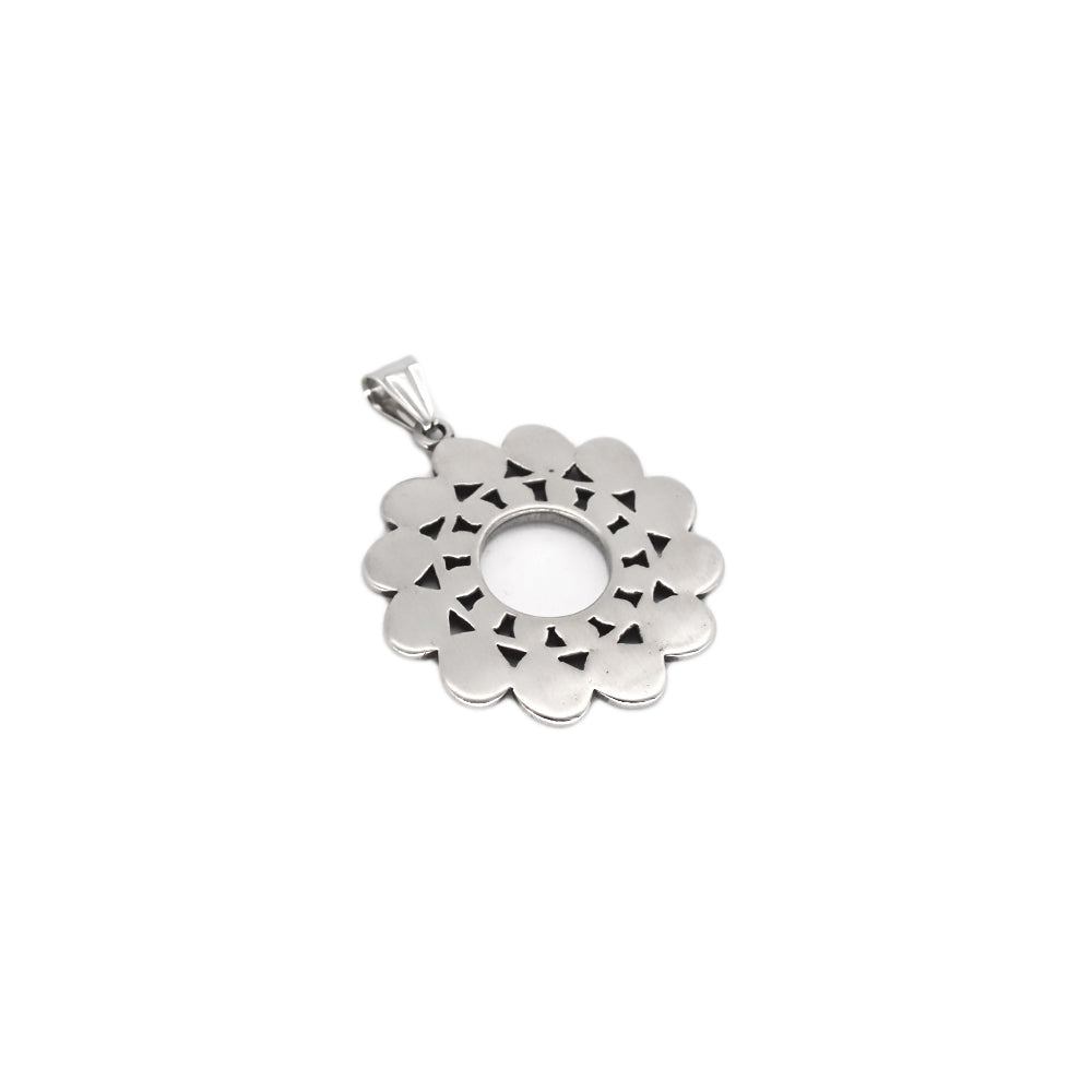 Zheng Pendant by CRUX