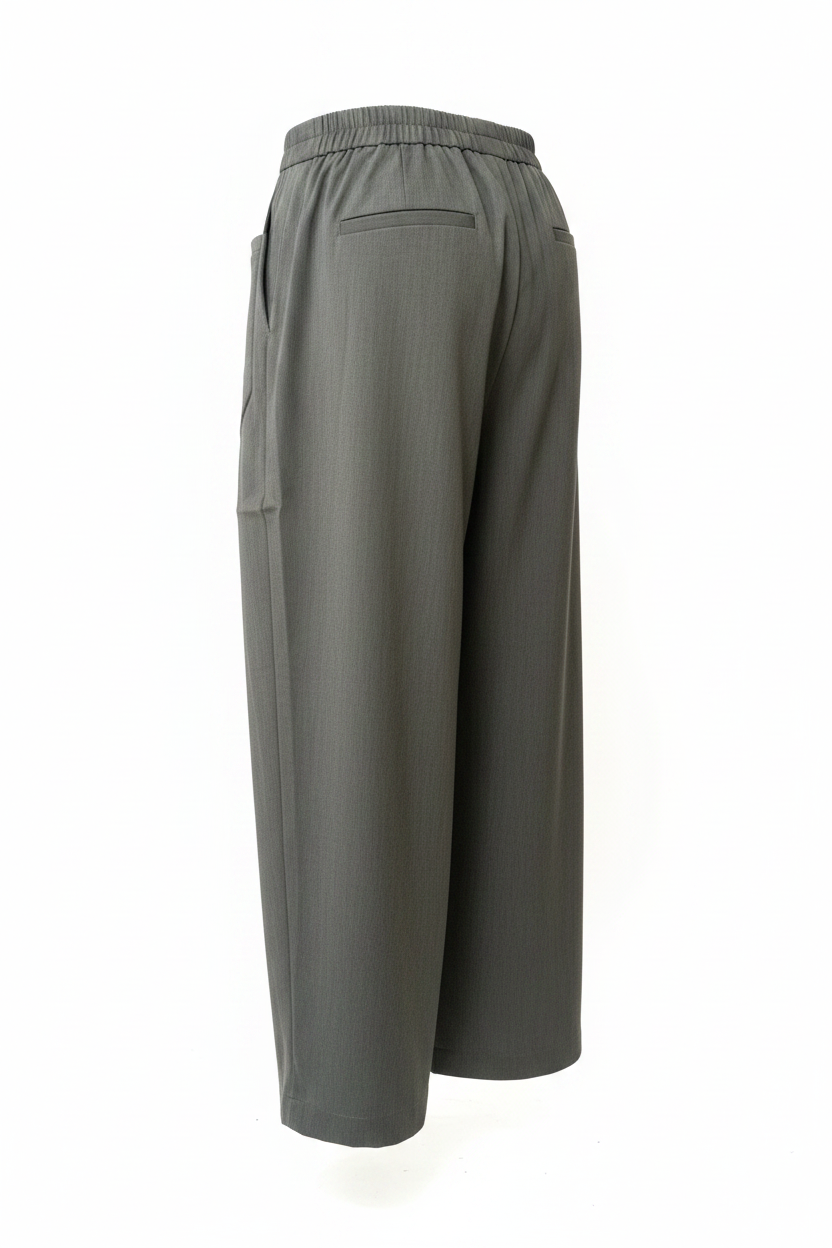 Wide-Leg Pleated Trousers – Back